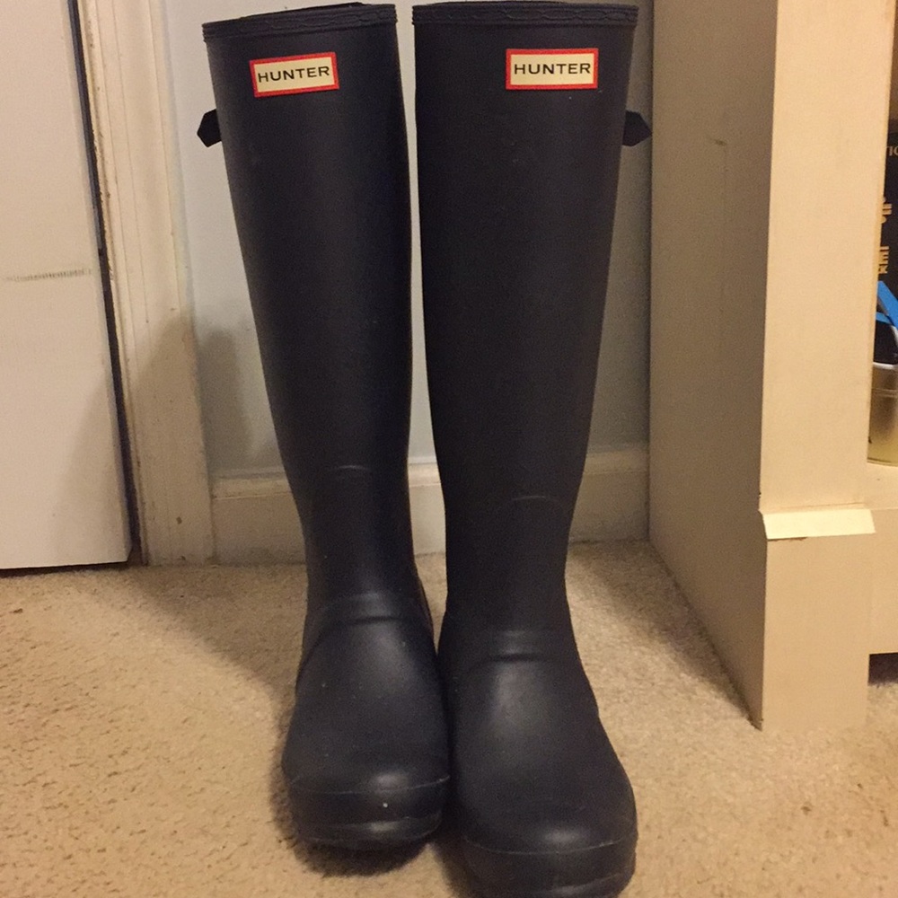Navy Hunter boots